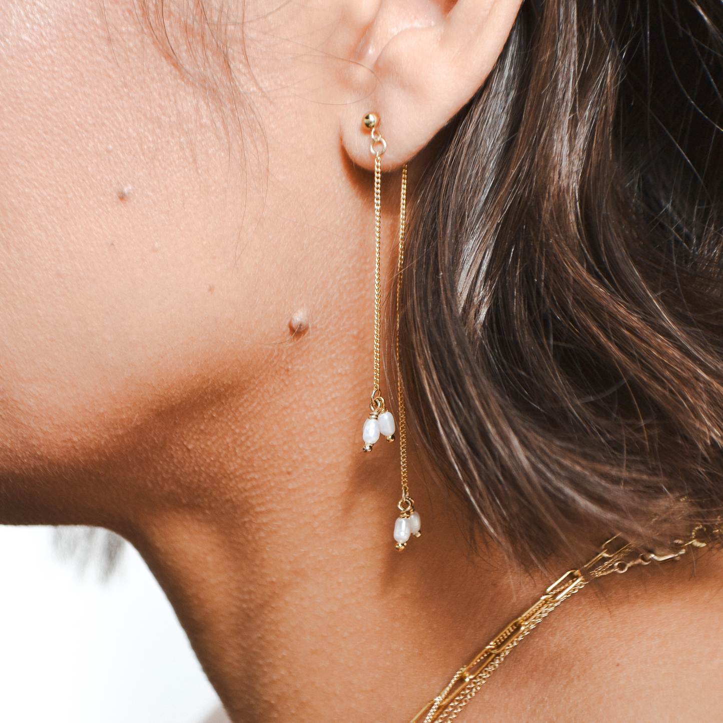 Chandelier Earrings - White Pearl