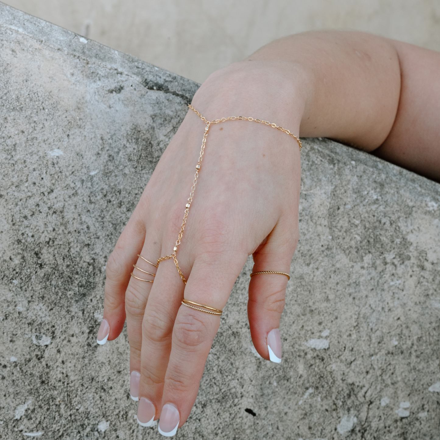 Soliel Hand Chain
