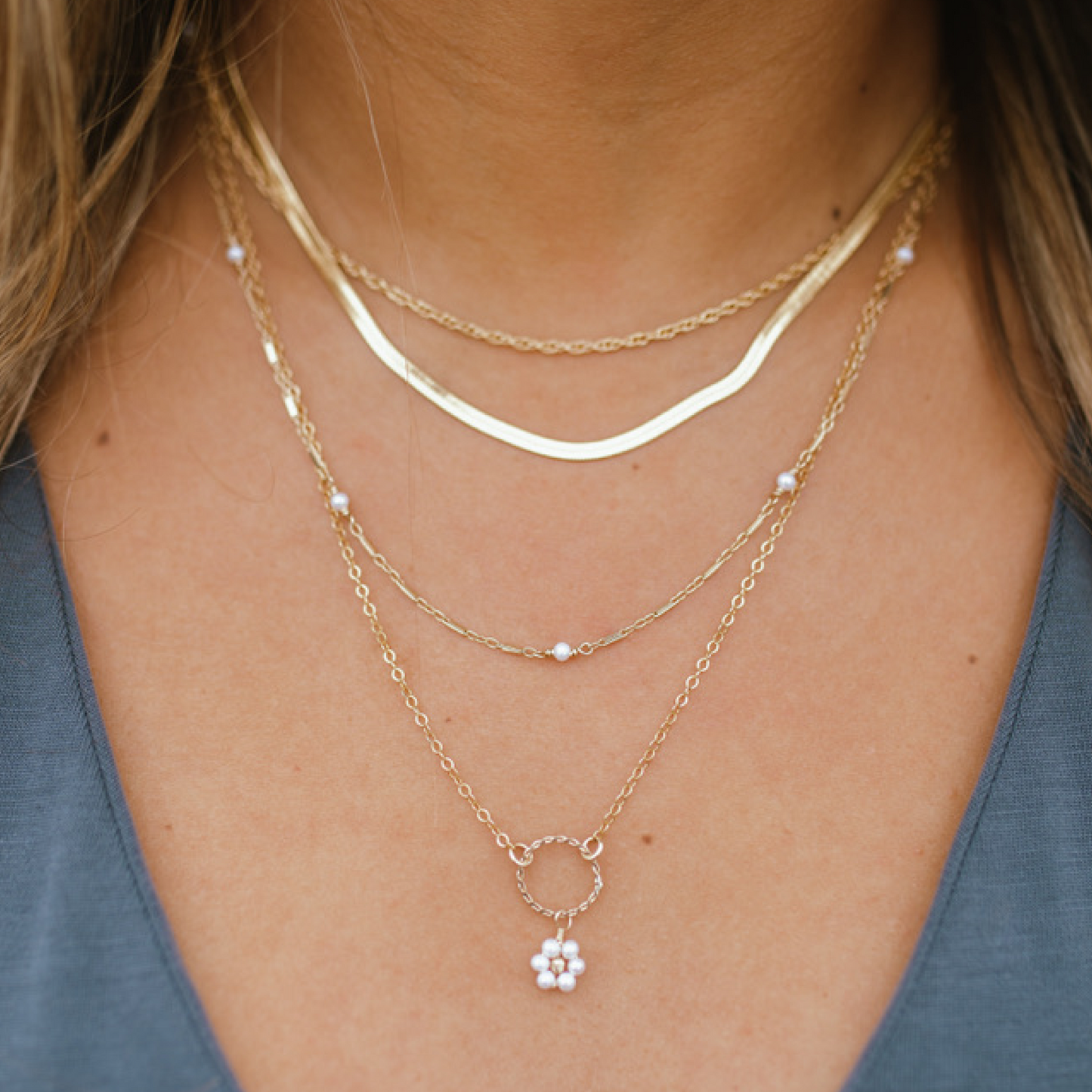 Posh 2 in 1 Necklace + Bracelet - White Pearl