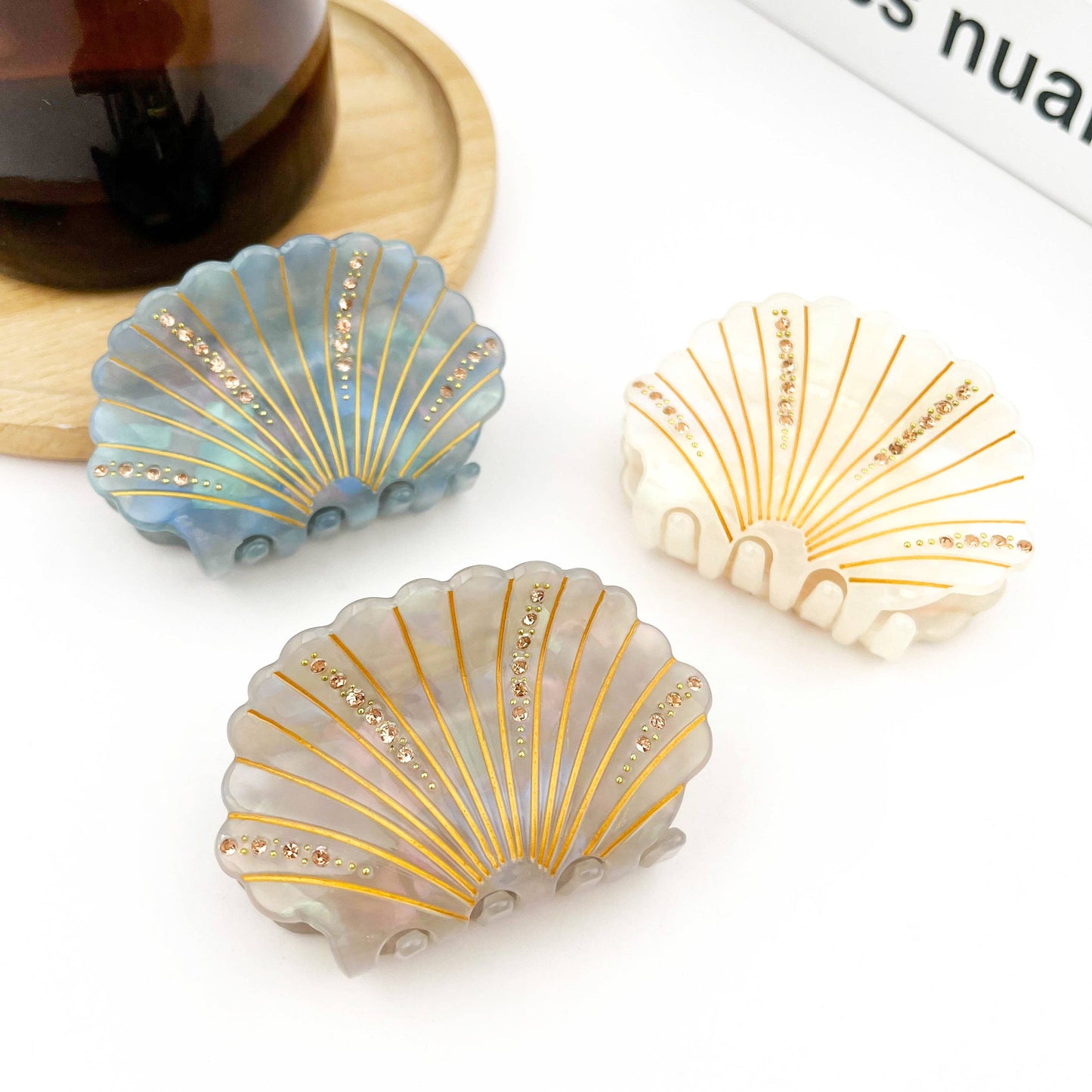 Crystal Shell Claw Clip: Pink