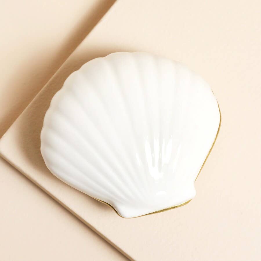 Cocoa Butter and Vanilla Ceramic Candle -Not available to EU