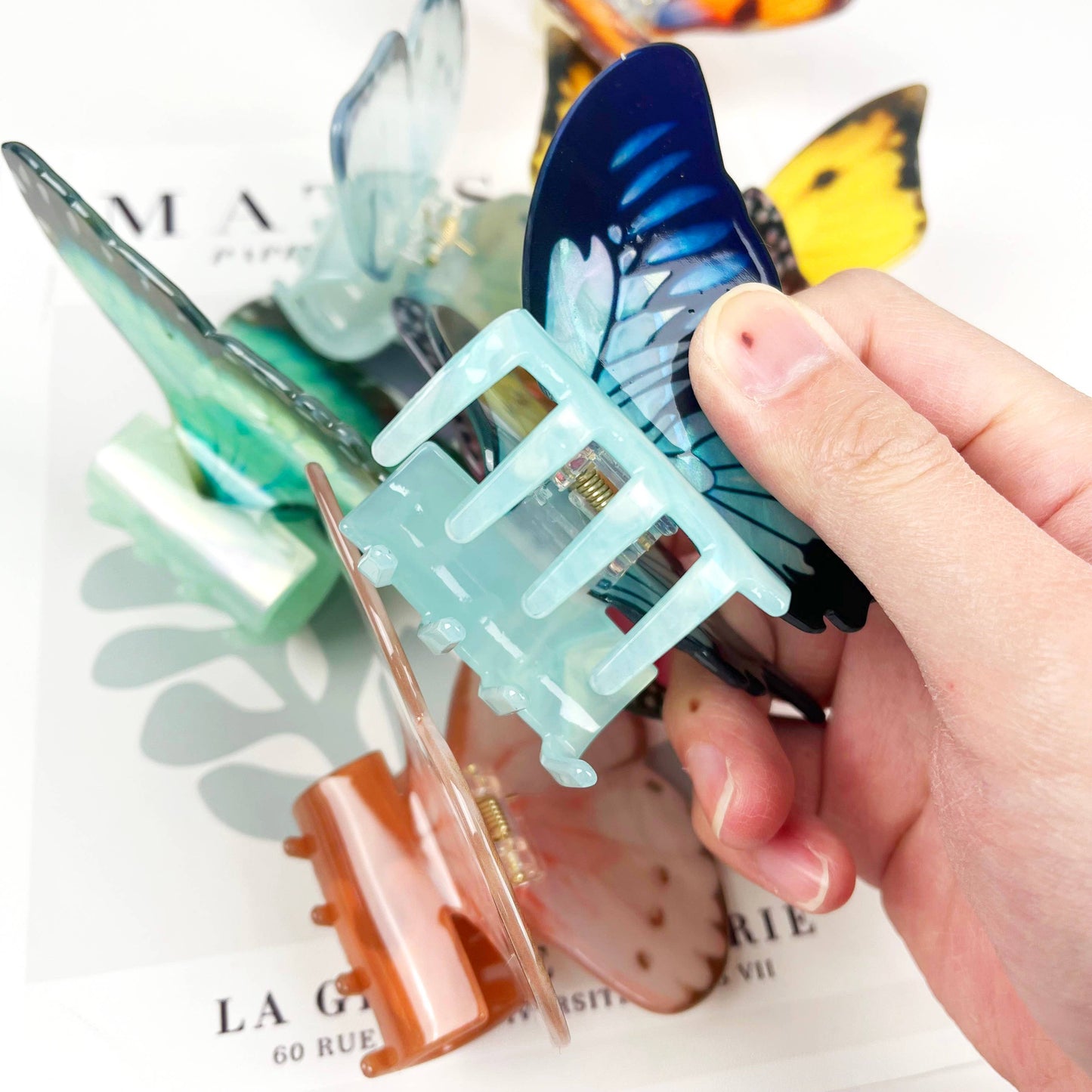 Large butterfly hair clip: LightBlue