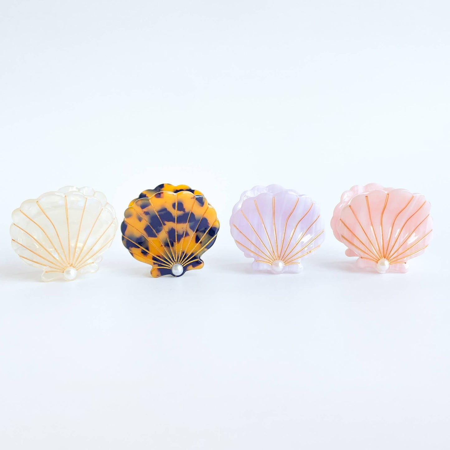 Assorted Pearl Sea Shell Clip - Small