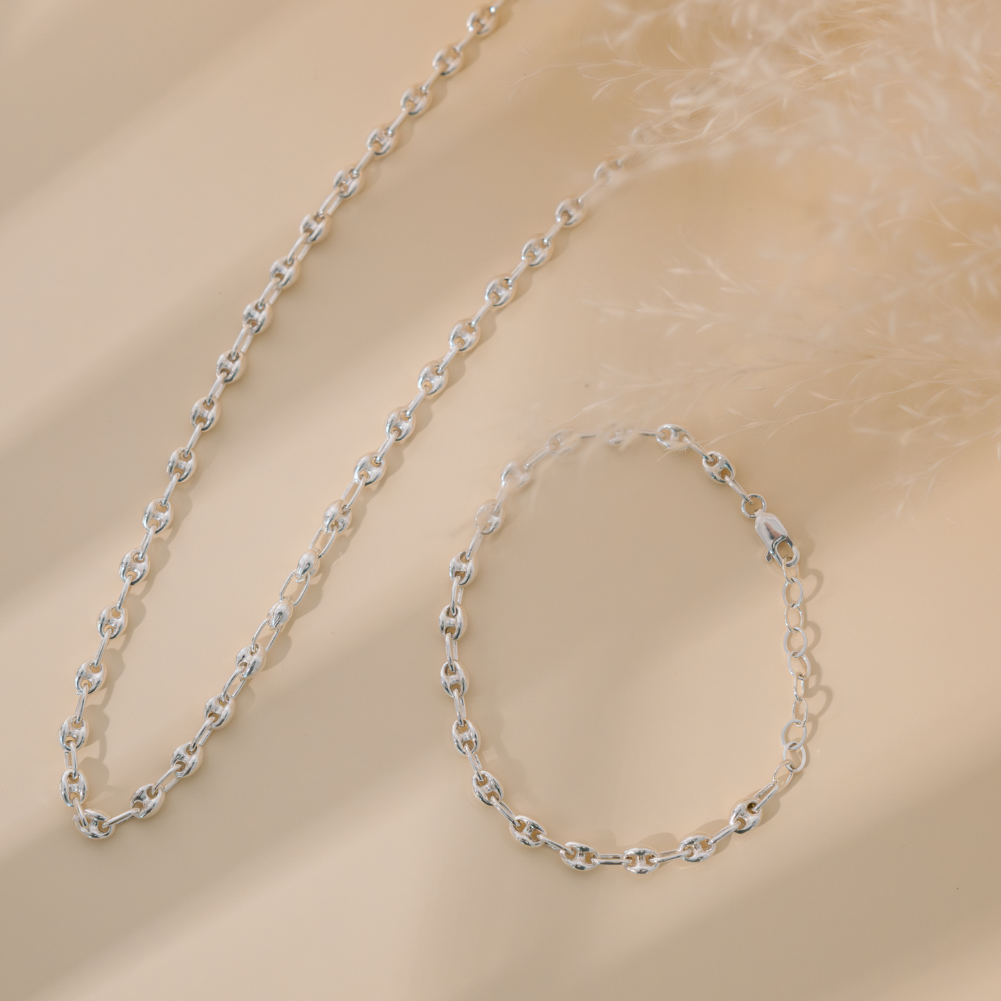 Puffed Mariner Chain Necklace (Silver)