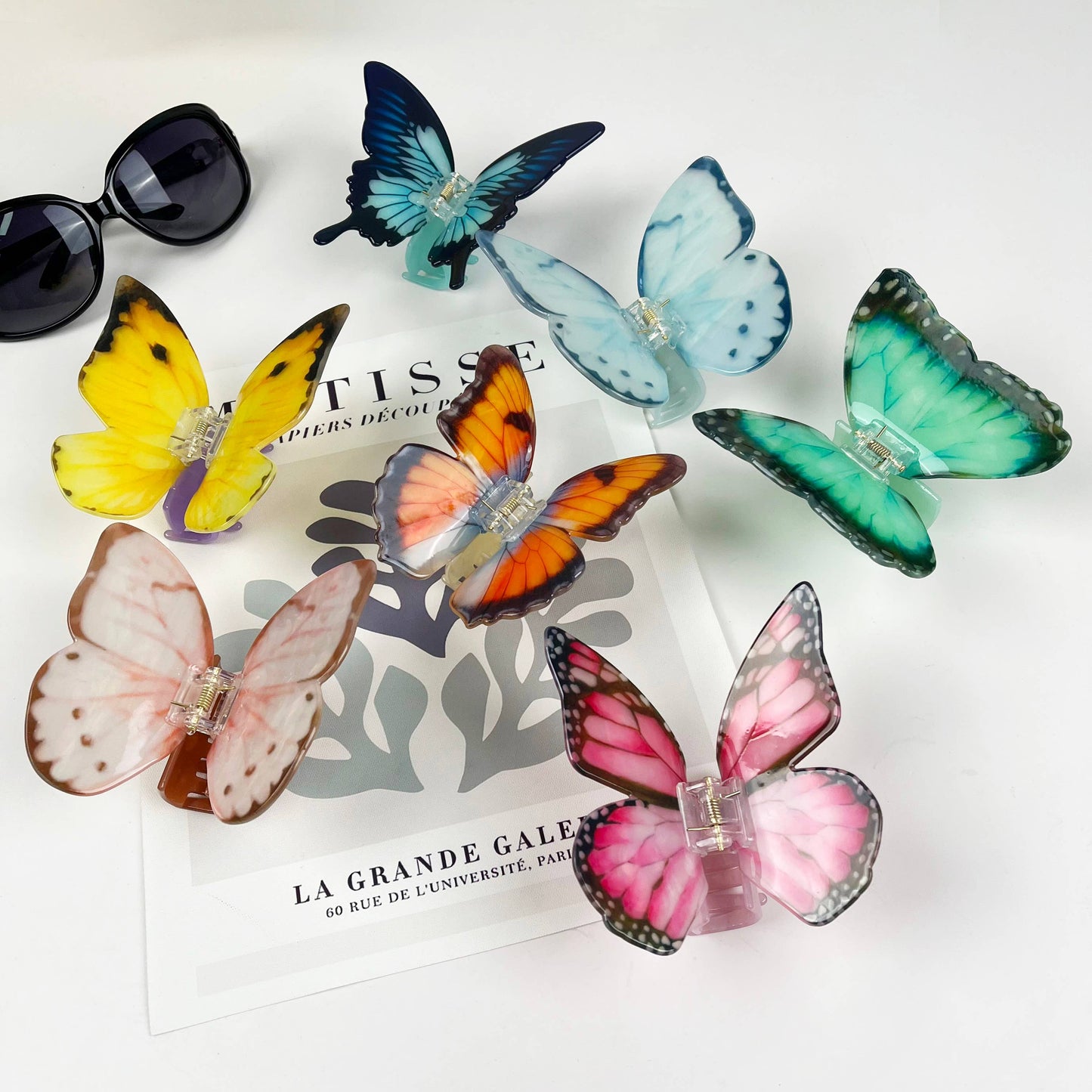 Large butterfly hair clip: LightBlue
